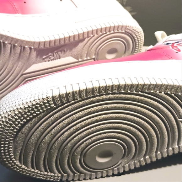 Nike Air Force One Kay Yow Custom - Picture 6 of 11